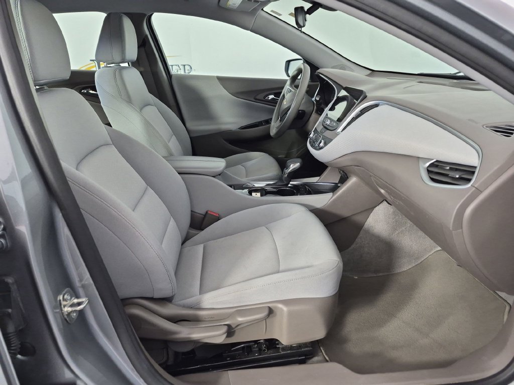 Certified 2024 Chevrolet Malibu LT FWD image 35