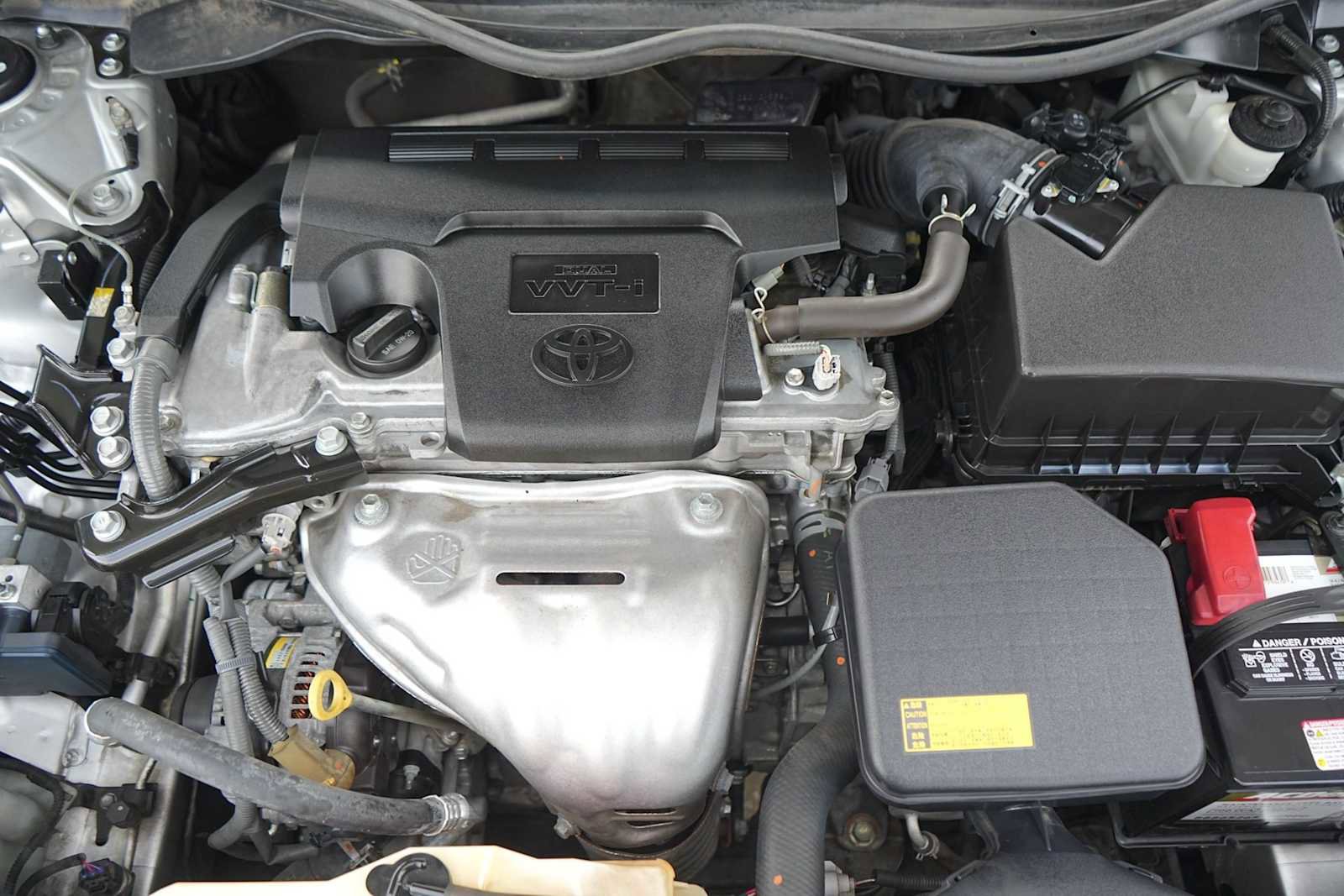 Used 2012 Toyota Camry XLE FWD image 9