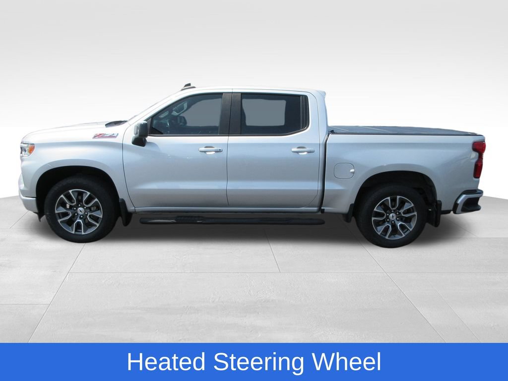 Certified 2022 Chevrolet Silverado 1500 RST AWD/4WD image 2