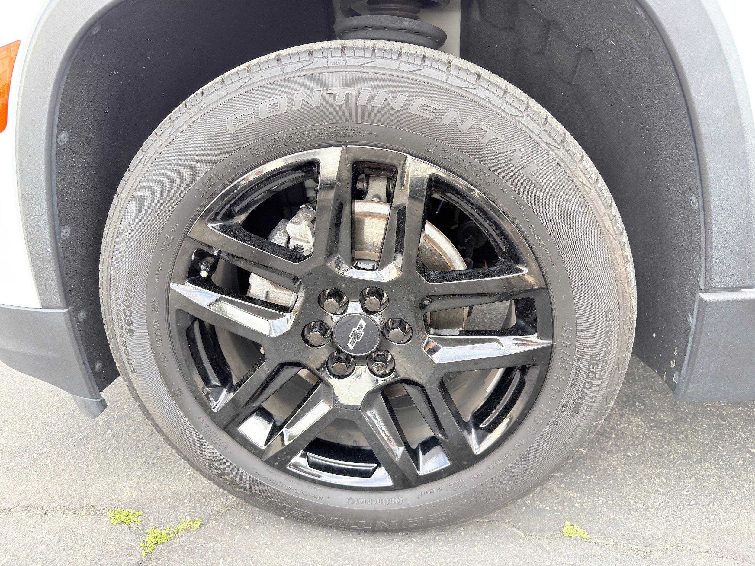 Used 2023 Chevrolet Traverse LT FWD image 32