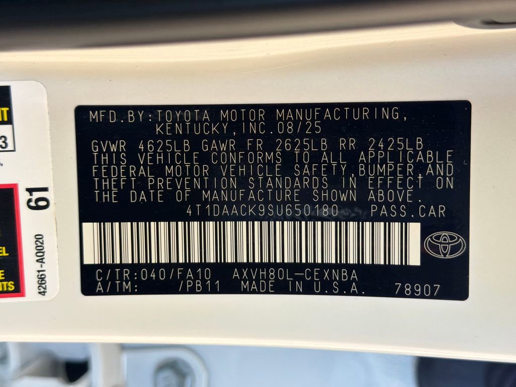 Used 2025 Toyota Camry LE w/ Convenience Package image 37