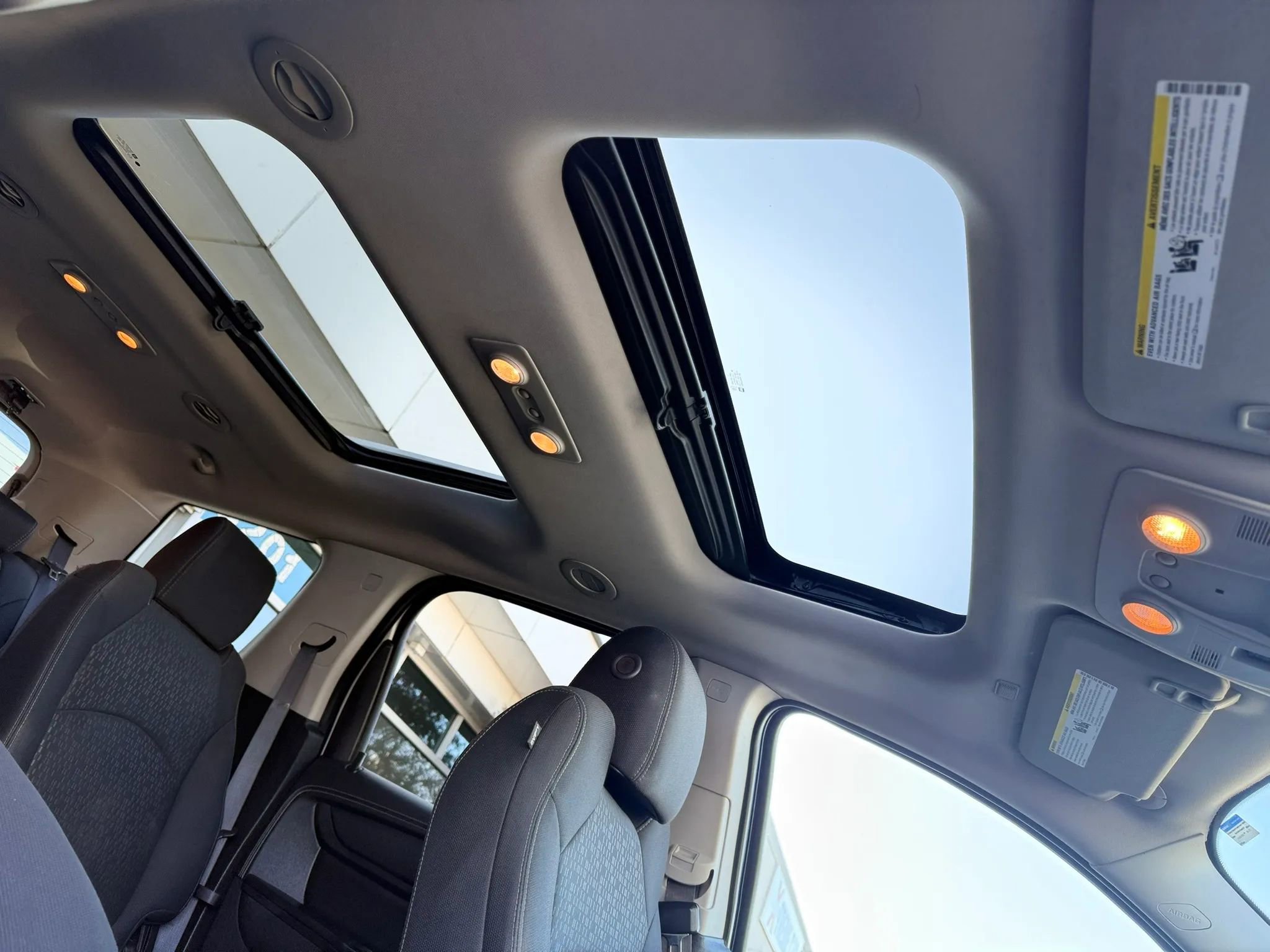 Used 2014 GMC Acadia SLE image 13