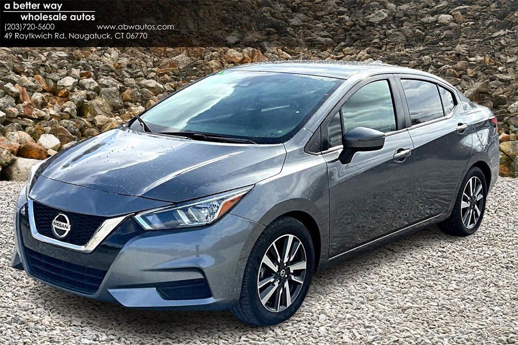 Used 2021 Nissan Versa SV image 1