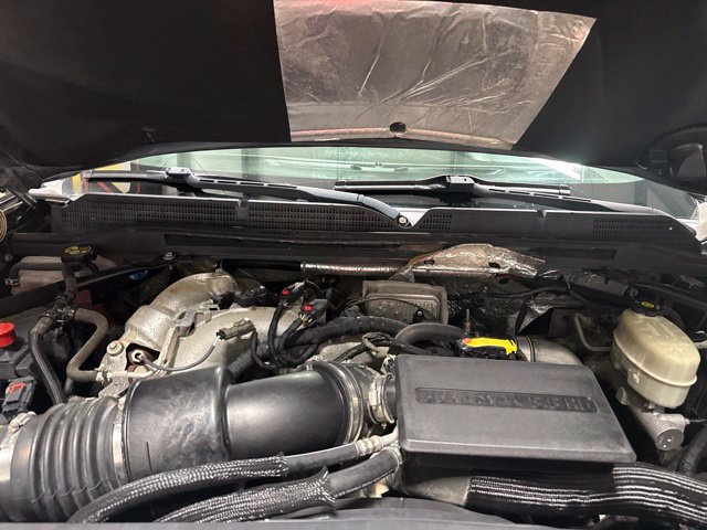 Used 2017 GMC Sierra 3500 Denali w/ Duramax Plus Package AWD/4WD image 32