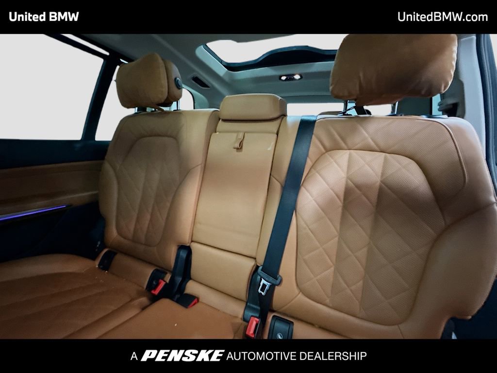 Used 2023 BMW X7 xDrive40i w/ Executive Package AWD/4WD image 13