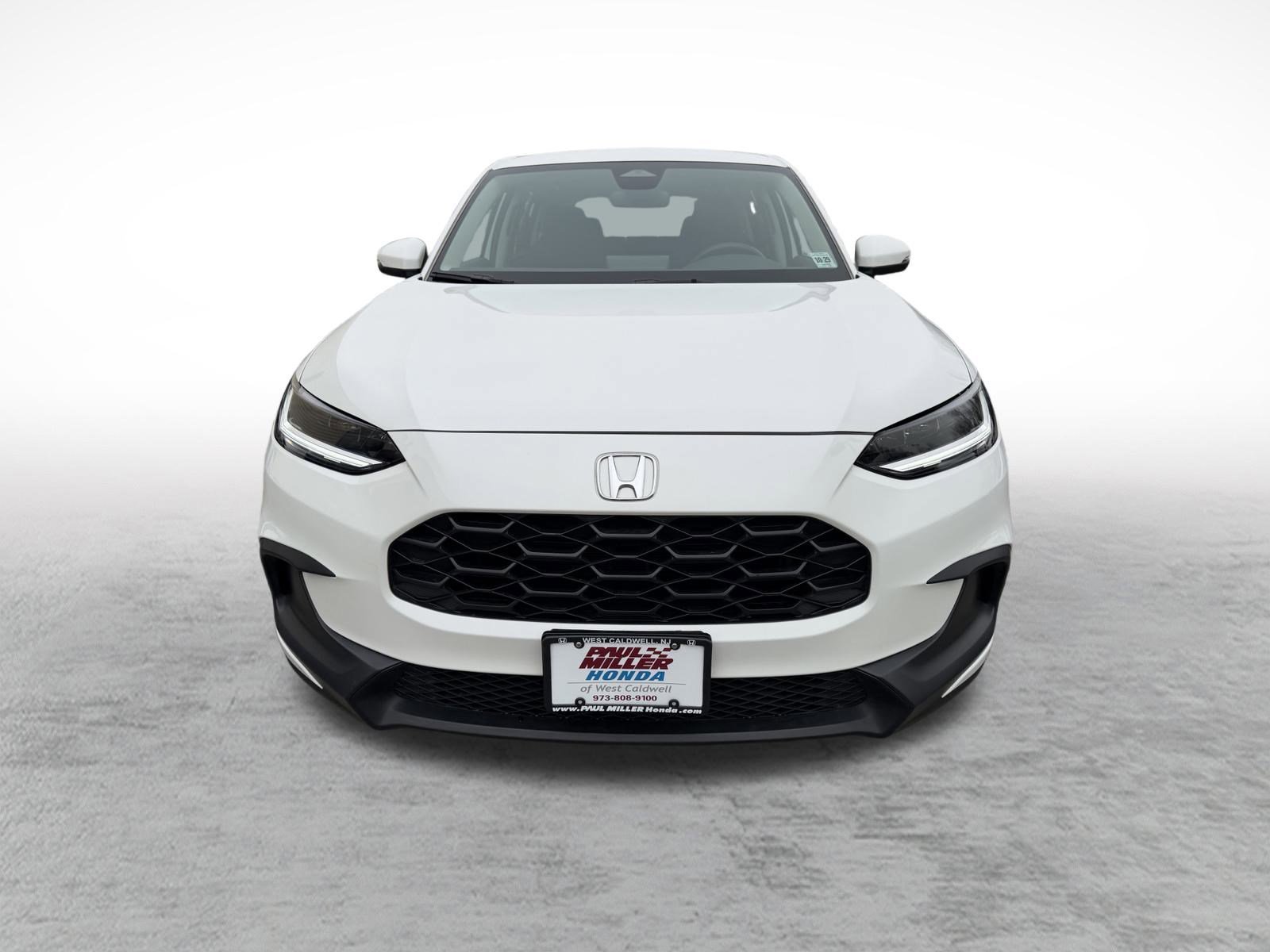 Certified 2024 Honda HR-V LX image 2