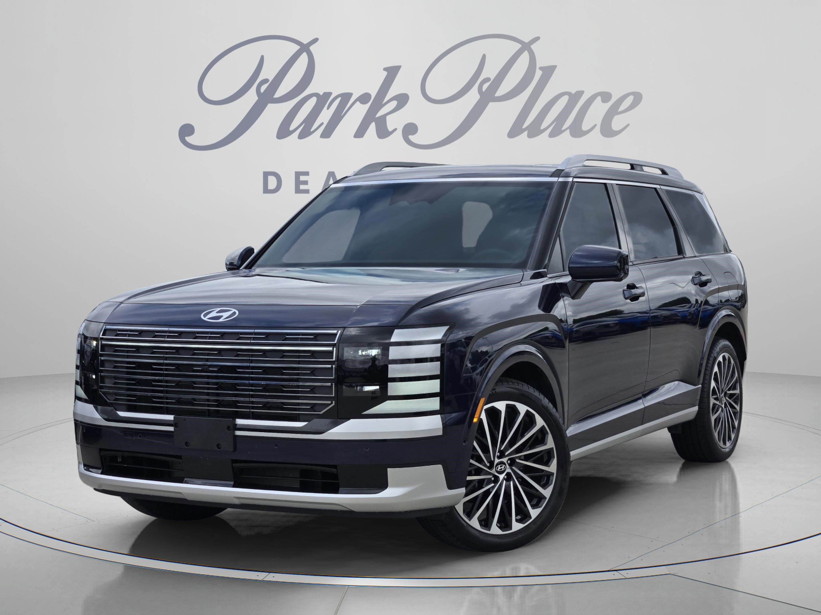 Used 2026 Hyundai Palisade Calligraphy FWD image 1