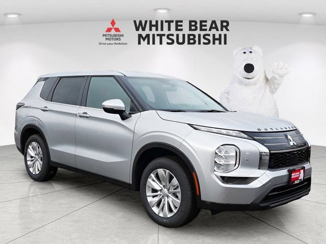 New 2026 Mitsubishi Outlander ES AWD/4WD image 1