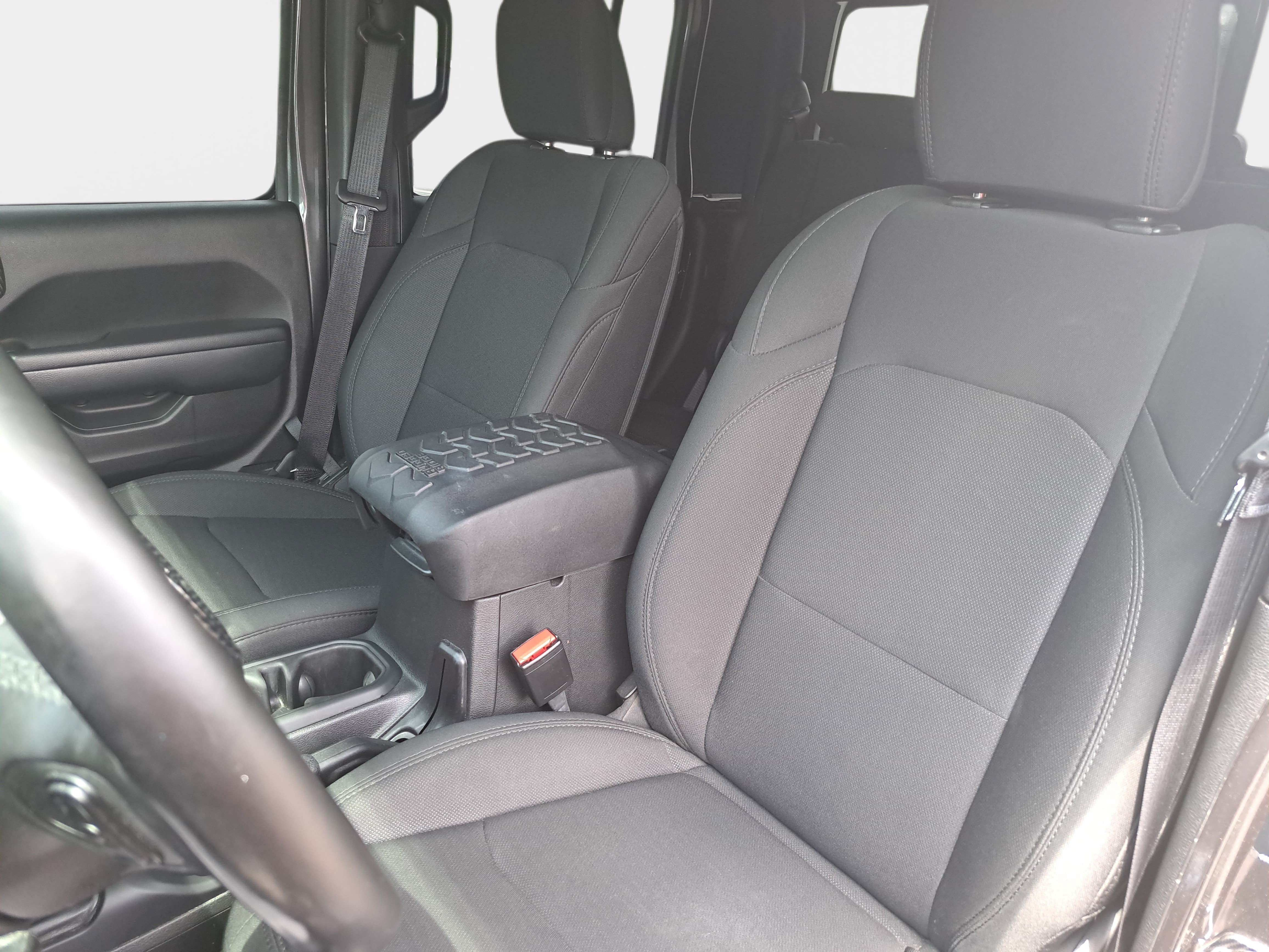 Used 2021 Jeep Gladiator Sport AWD/4WD image 14