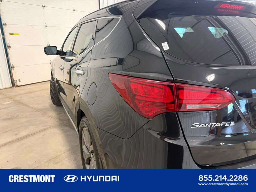 Used 2017 Hyundai Santa Fe Sport 2.0T AWD/4WD image 10