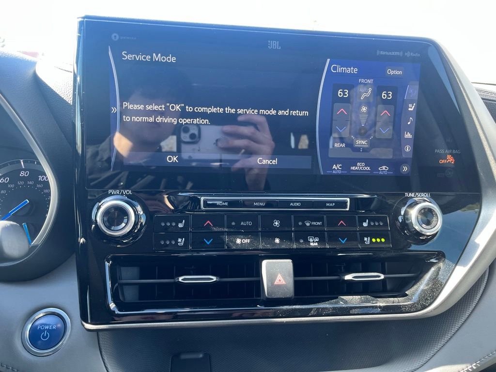 Used 2020 Toyota Highlander Limited image 20