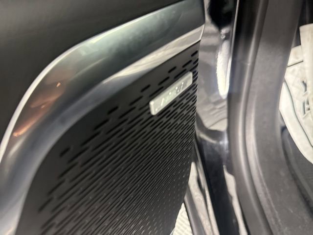 Used 2024 Chevrolet Traverse RS AWD/4WD image 35