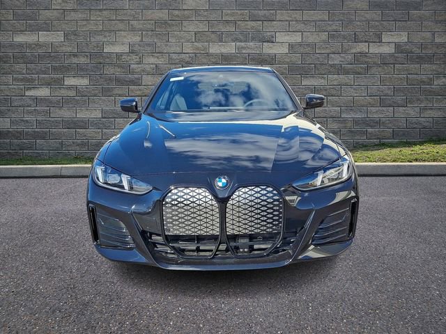 New 2026 BMW i4 xDrive40i image 2