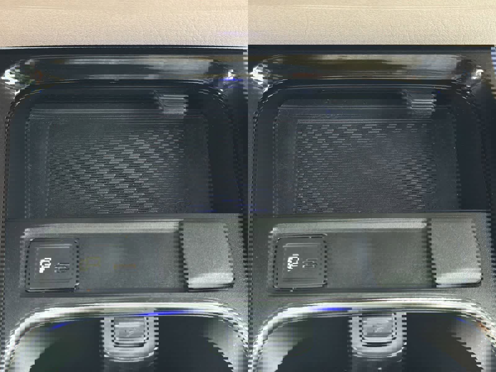 Used 2021 Mercedes-Benz GLA 250 4MATIC image 33