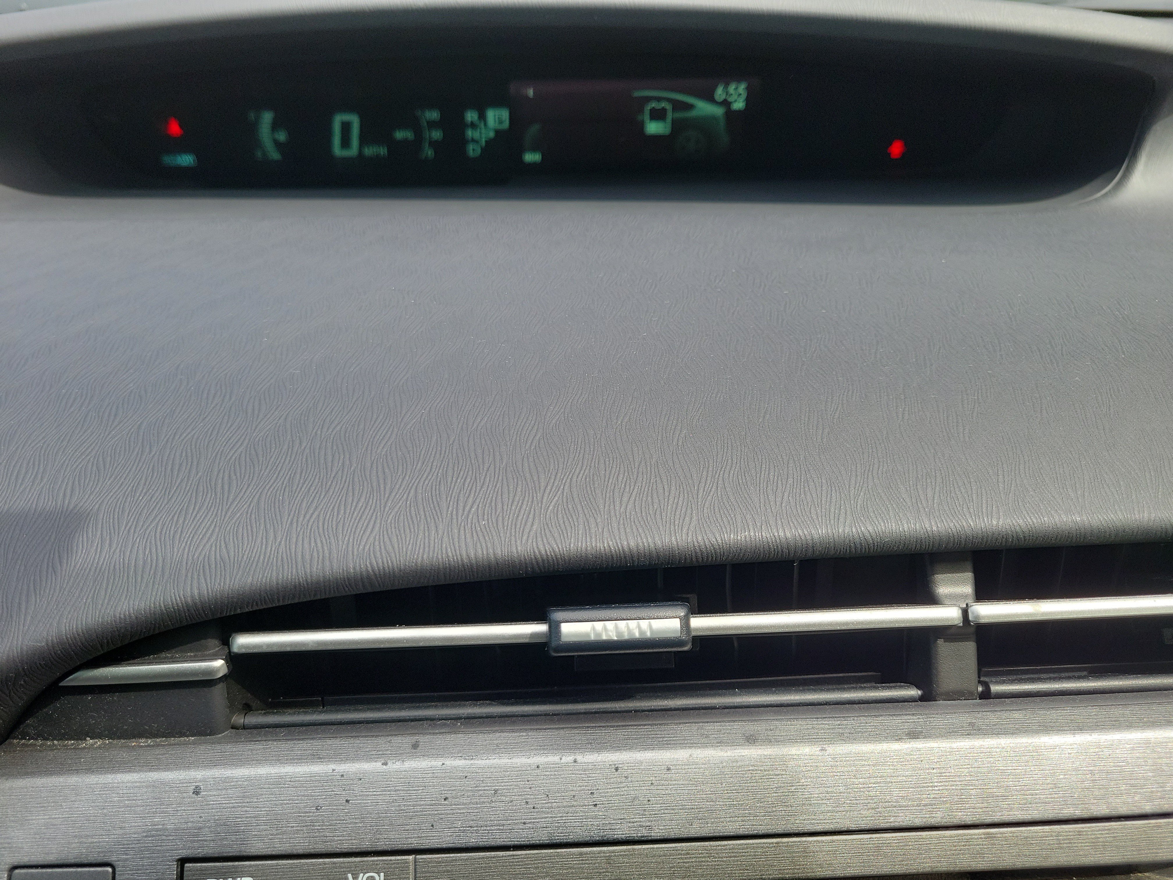 Used 2015 Toyota Prius Four FWD image 17
