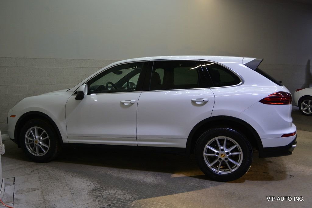 Used 2016 Porsche Cayenne image 28