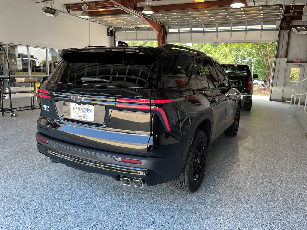 New 2026 Chevrolet Traverse LT FWD image 11