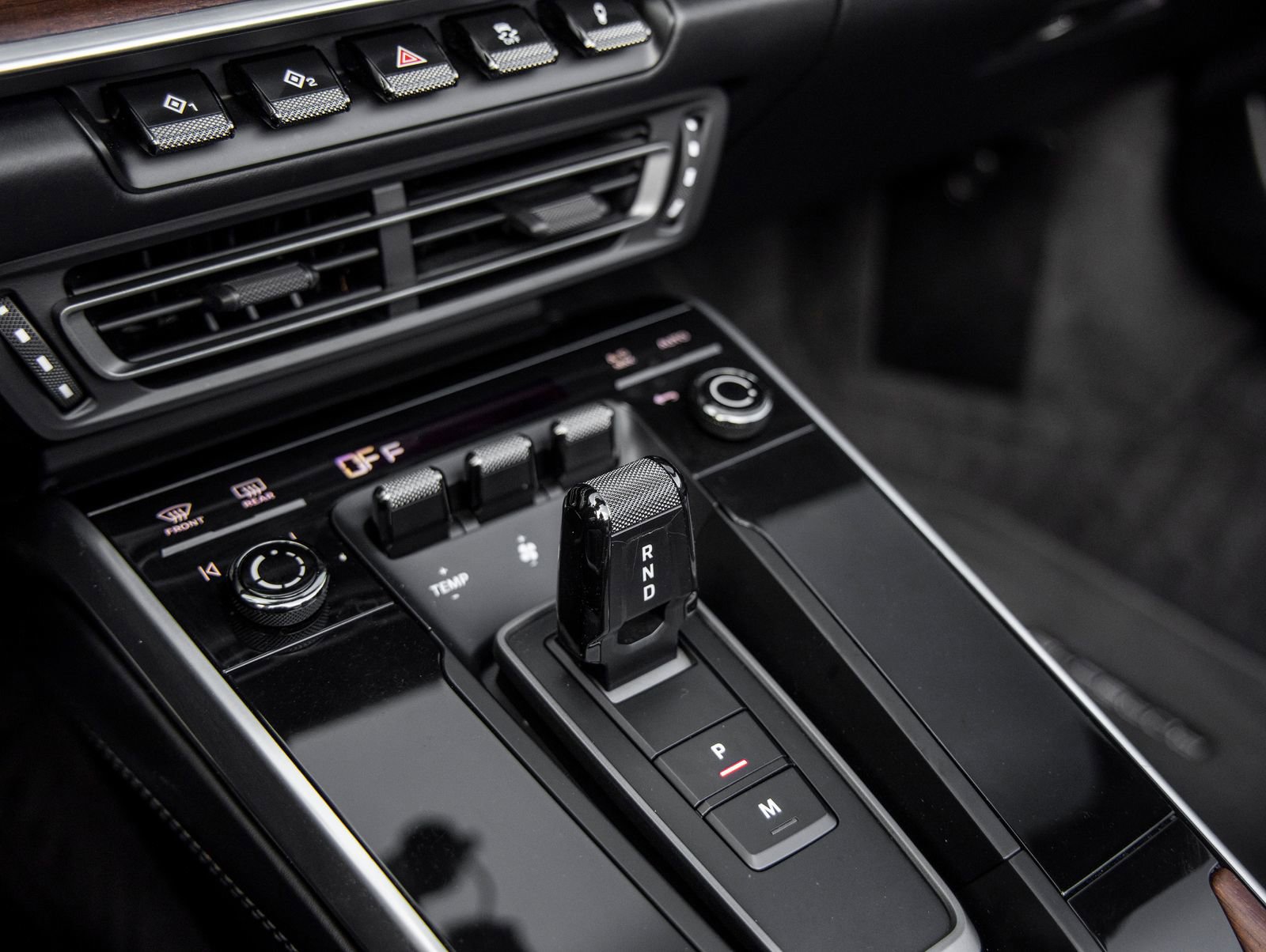 Certified 2020 Porsche 911 Carrera 4S AWD/4WD image 31