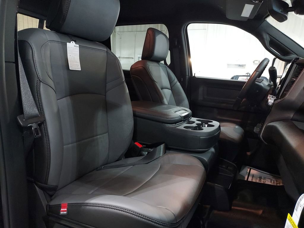 New 2026 RAM 2500 Tradesman AWD/4WD image 31