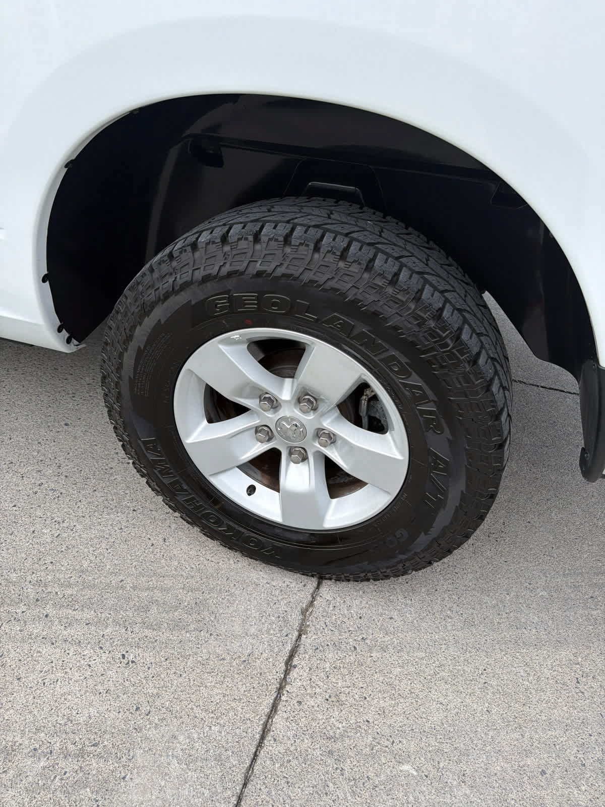 Used 2022 RAM 1500 Tradesman w/ Chrome Appearance Group AWD/4WD image 10