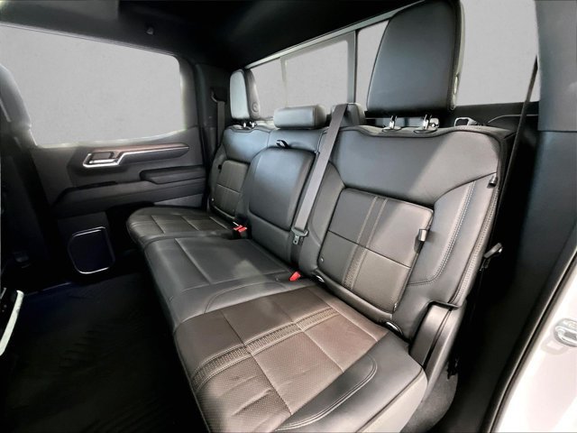 Used 2023 Chevrolet Silverado 1500 High Country w/ High Country Premium Package AWD/4WD image 28