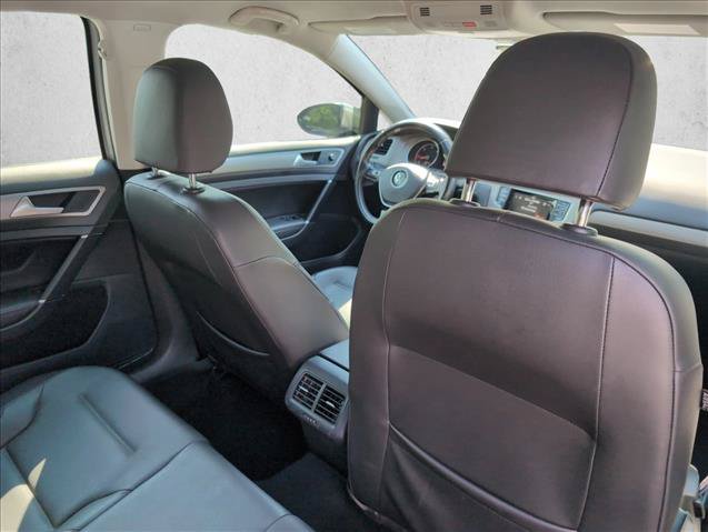 Used 2015 Volkswagen Golf TDI FWD image 21