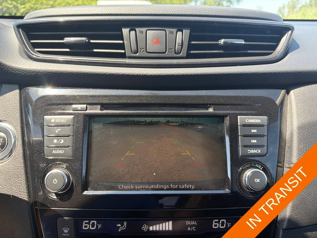 Used 2018 Nissan Rogue SV AWD/4WD image 26
