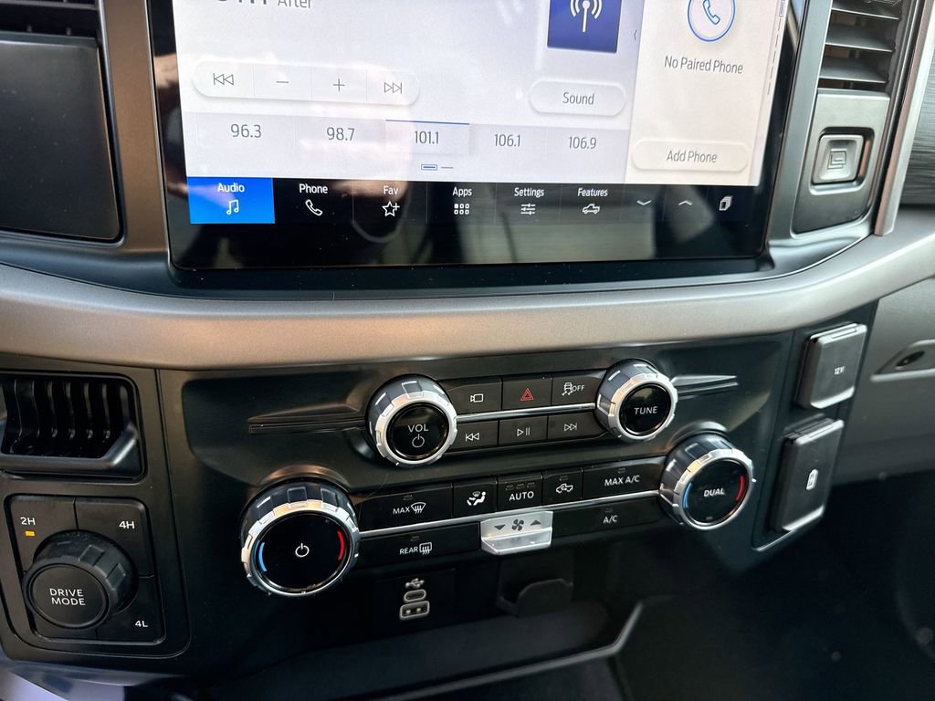 Used 2025 Ford F150 XLT w/ Equipment Group 301A Standard image 35