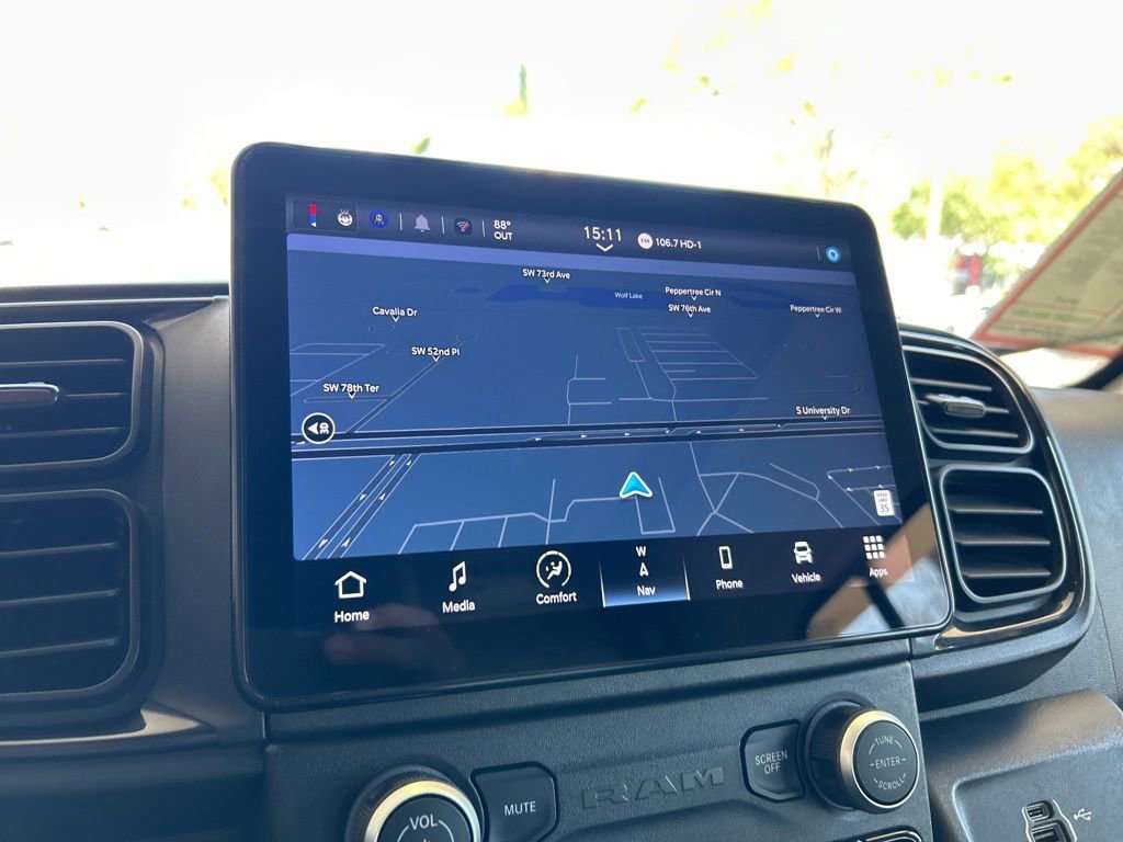 Used 2024 RAM ProMaster 3500 w/ Delivery Van Package image 10