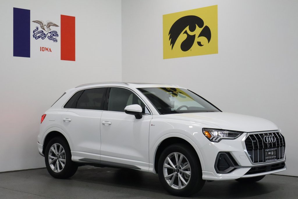 New 2025 Audi Q3 2.0T Premium