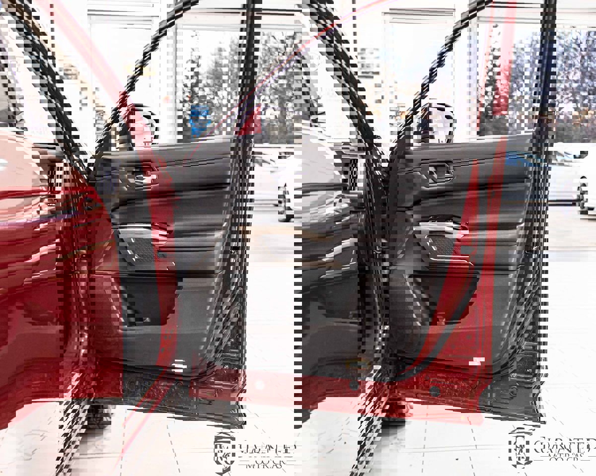 Used 2022 Nissan Pathfinder Platinum w/ Cargo Package image 44