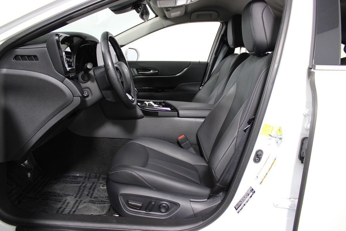 Used 2023 Toyota Mirai w/ Advanced Technology Package RWD image 11