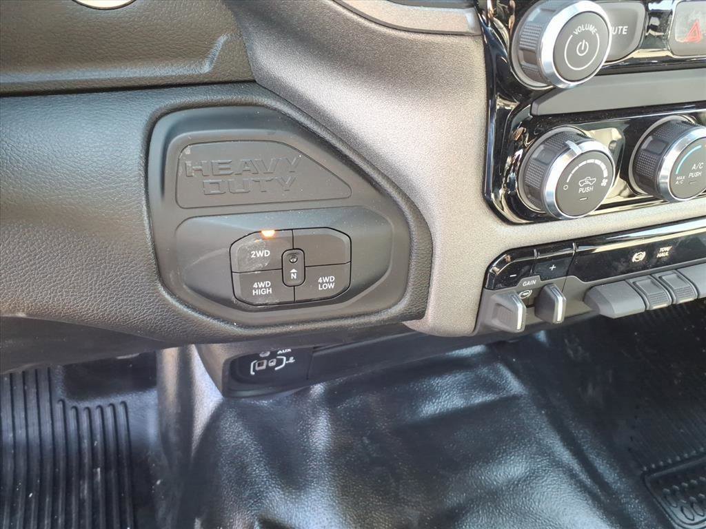 New 2026 RAM 3500 Tradesman w/ Chrome Appearance Group A image 15