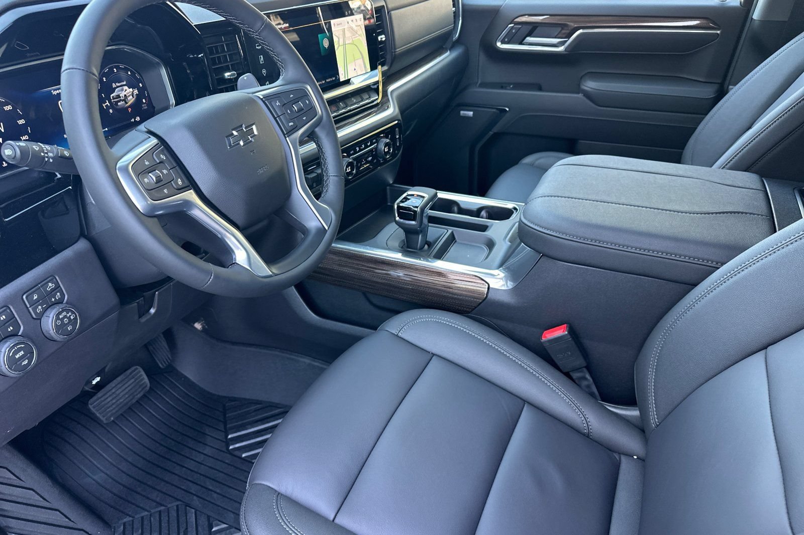 New 2026 Chevrolet Silverado 1500 LT Trail Boss w/ LT Trail Boss Premium Package AWD/4WD image 9
