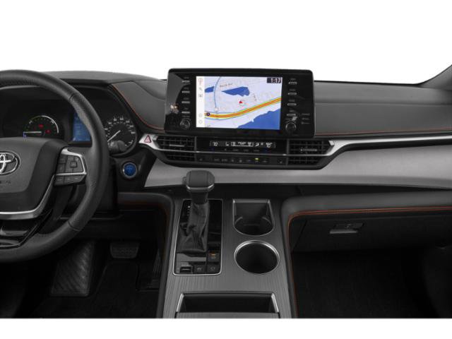Used 2023 Toyota Sienna XSE FWD image 10