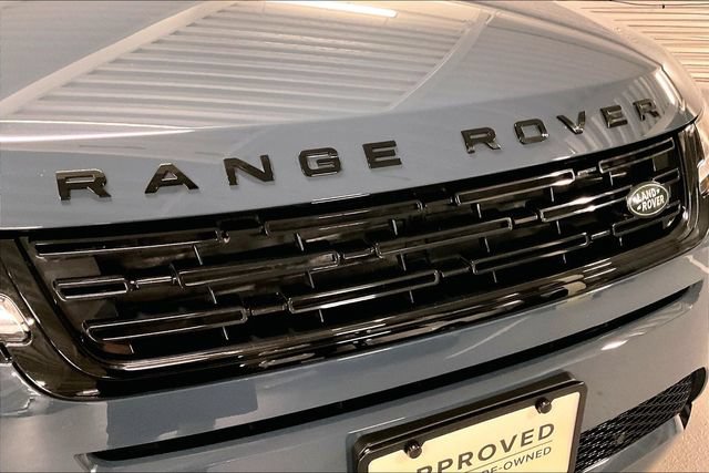 Certified 2026 Land Rover Range Rover Evoque Dynamic SE AWD/4WD image 31