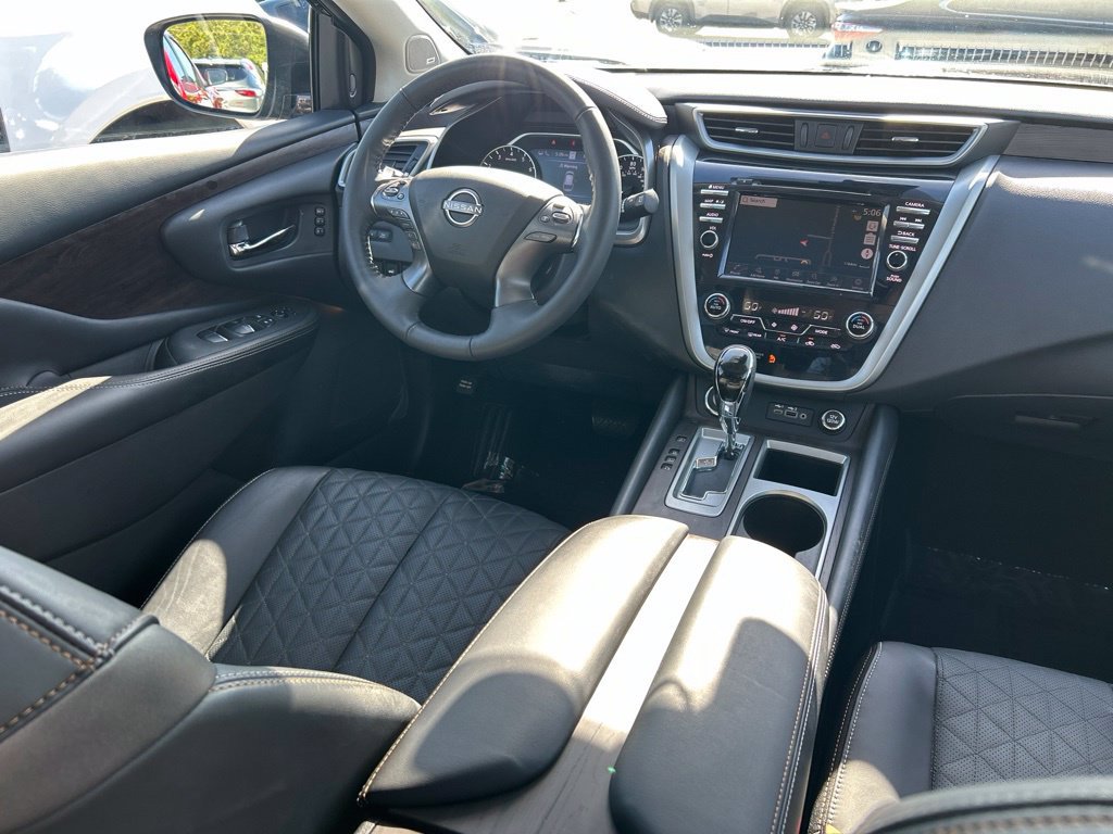 Certified 2024 Nissan Murano Platinum w/ Cargo Package FWD image 11