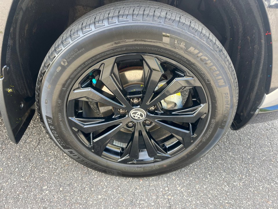 Used 2024 Toyota RAV4 XSE image 27