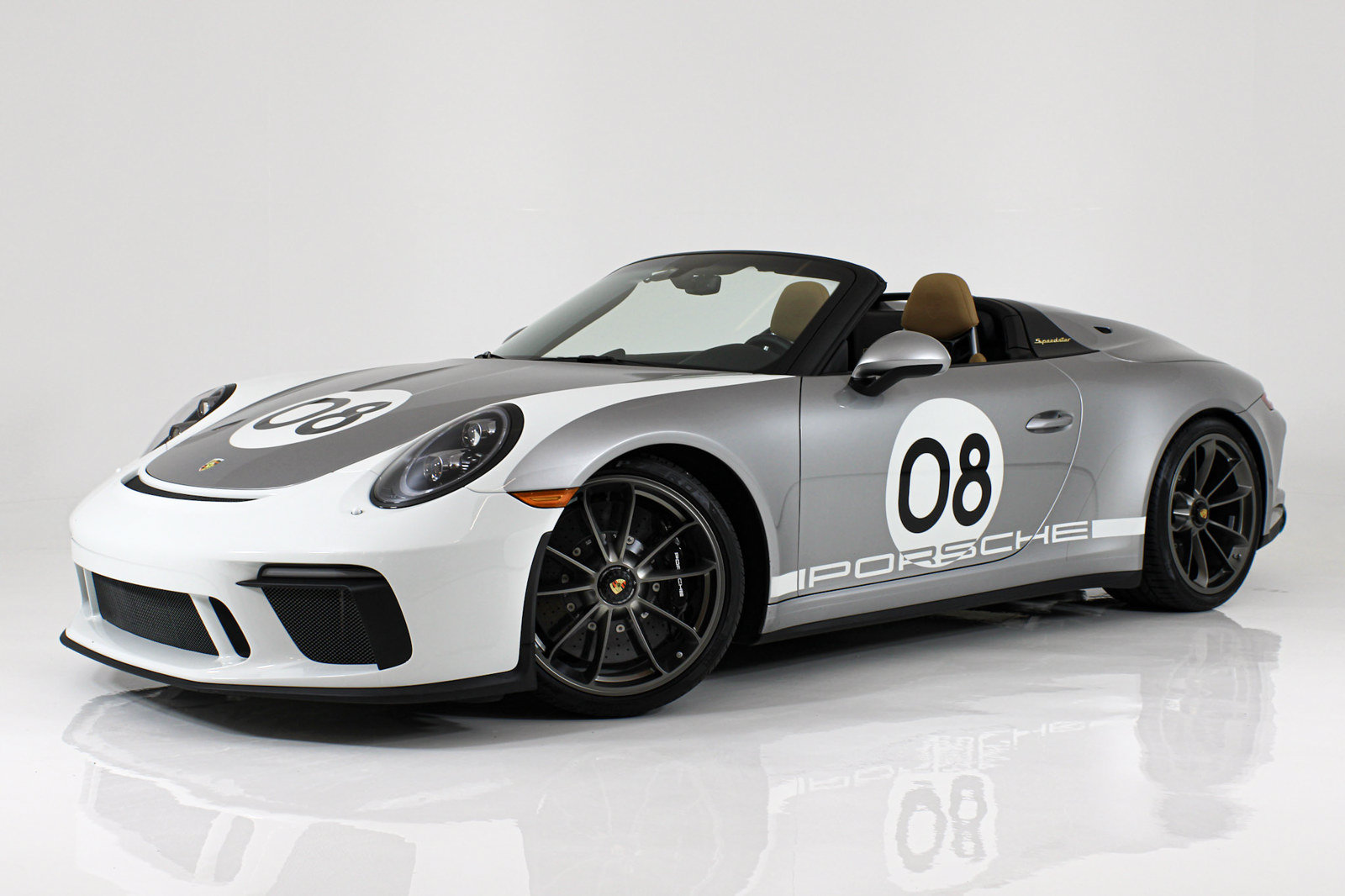 Used 2019 Porsche 911 Speedster RWD image 55