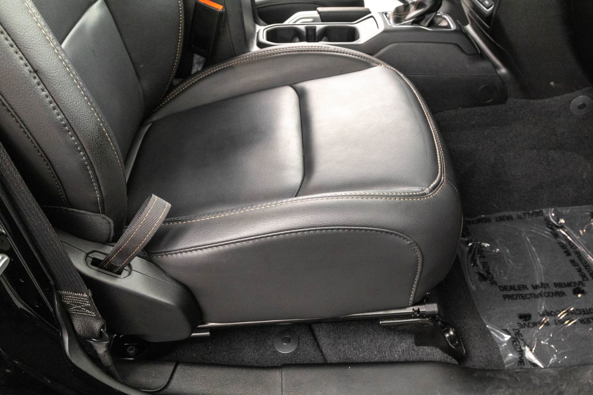 Used 2021 Jeep Wrangler Unlimited Rubicon w/ Trailer Tow Package image 40