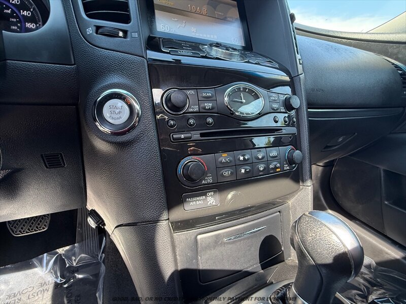 Used 2016 INFINITI QX70 2WD image 28