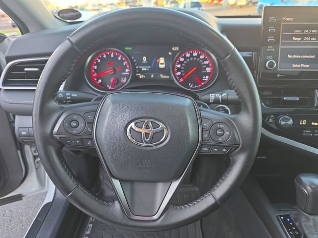 Used 2022 Toyota Camry XSE FWD image 17