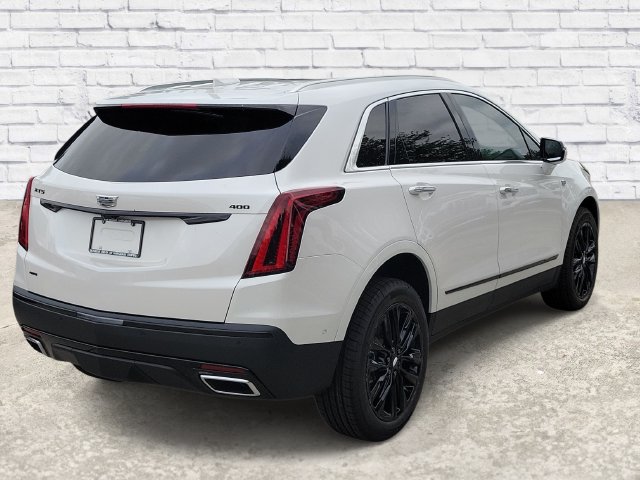 New 2026 Cadillac XT5 Premium Luxury w/ LPO, ONYX Package AWD/4WD image 3