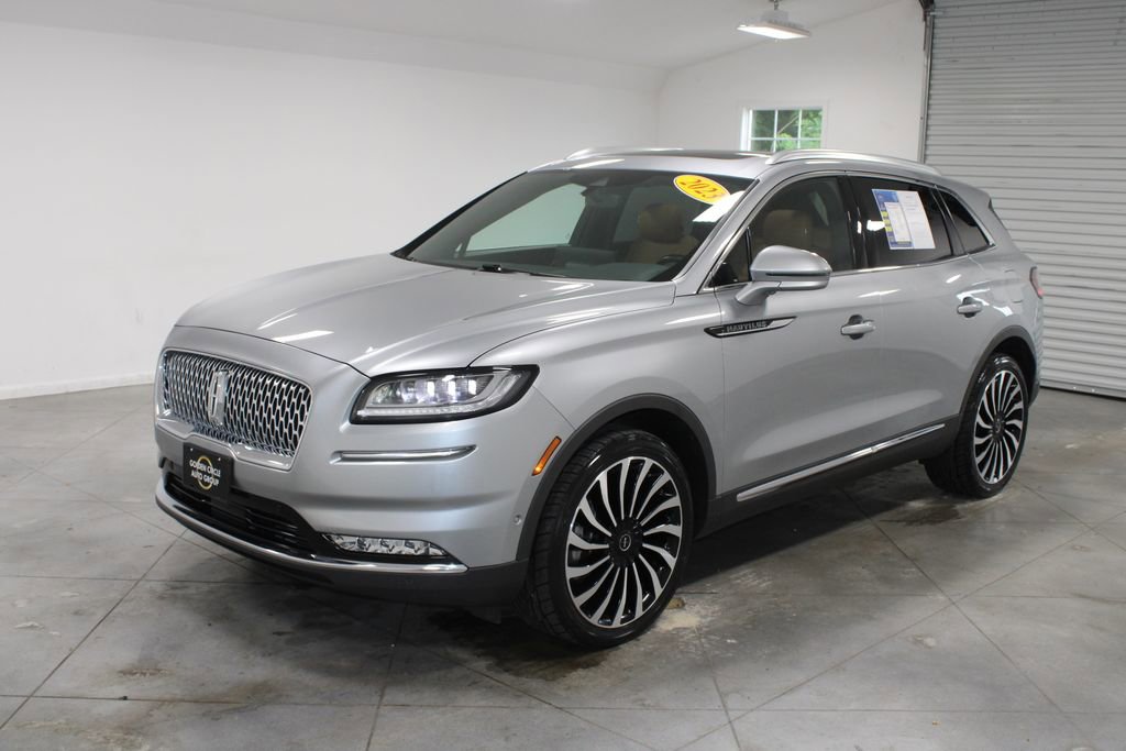 Used 2023 Lincoln Nautilus Black Label AWD/4WD image 4