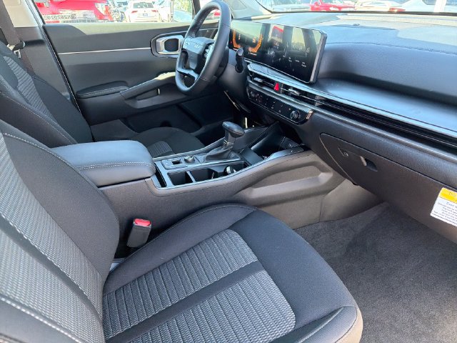New 2026 Kia Sorento LX FWD image 20