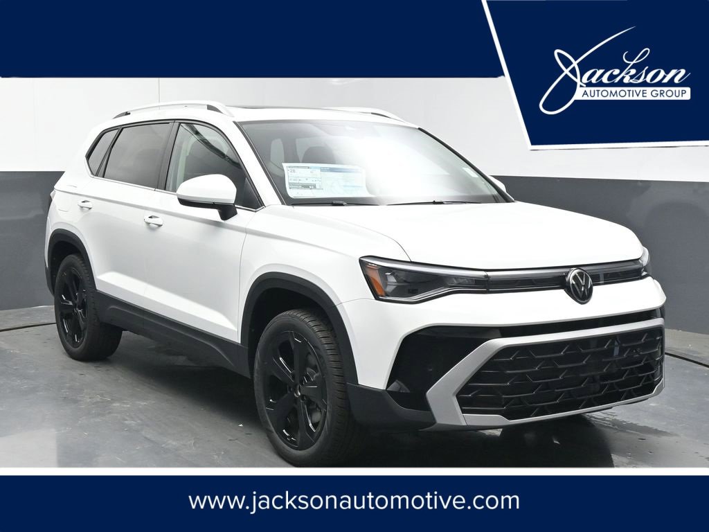 Used 2025 Volkswagen Taos SEL image 1