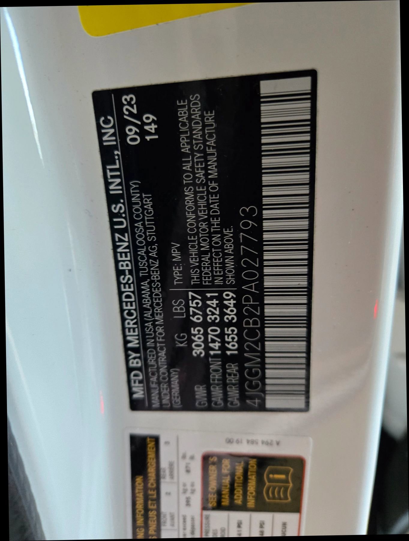 Used 2023 Mercedes-Benz EQE 500 4MATIC SUV image 37