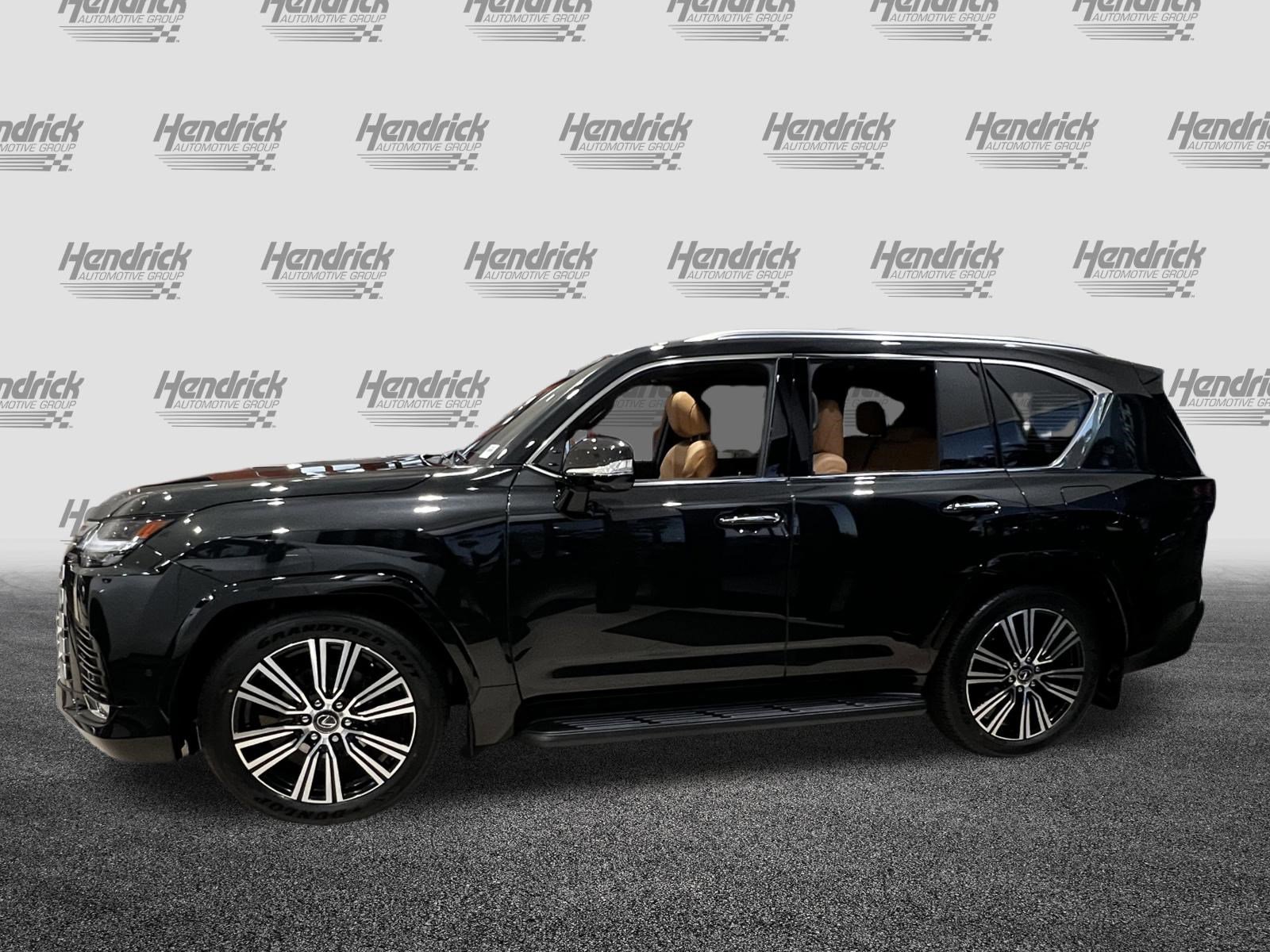 New 2026 Lexus LX 700h Luxury image 5