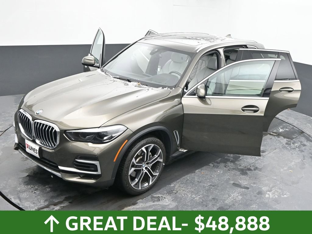 Used 2023 BMW X5 xDrive40i w/ Premium Package image 61