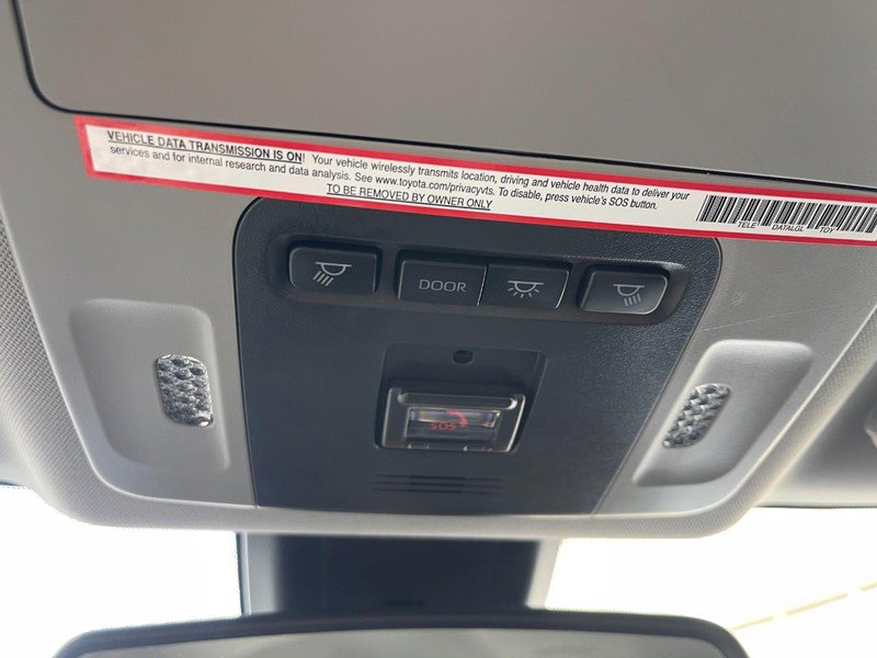 Used 2022 Toyota Camry XSE FWD image 22